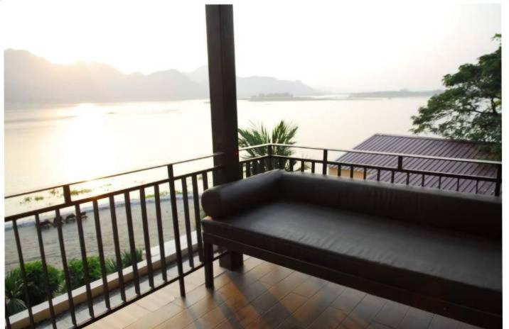 קנצ'נבורי Monsane River Kwai Resort מראה חיצוני תמונה