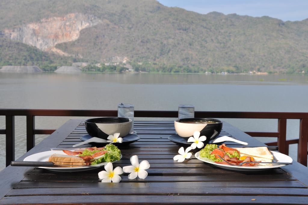 קנצ'נבורי Monsane River Kwai Resort מראה חיצוני תמונה